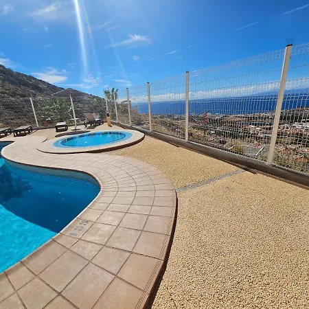 Luxury Sunset 408 Heated Pool With Air Condition And Sea Views شقة *